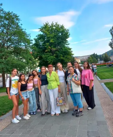 Prváčky na exkurzii SPOZNAJ HISTÓRIU A SÚČASNOSŤ ZVOLENA