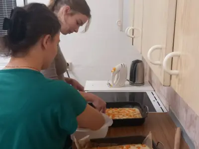 Ovocná bublanina v rámci krúžku "Varíme a pečieme s radosťou" – fotografia 6