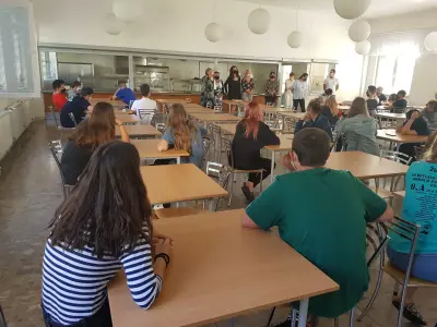 Stretnutie pani riaditeľky s prvákmi – fotografia 3