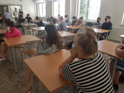 Stretnutie pani riaditeľky s prvákmi – fotografia 6