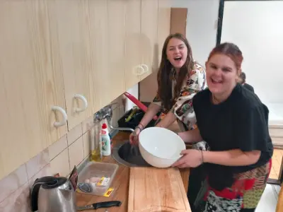 Kuracie soté s ryžou a broskyňovým kompótom – fotografia 4