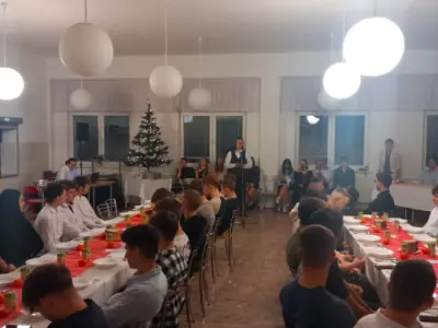 Štedrá večera v ŠI – fotografia 8